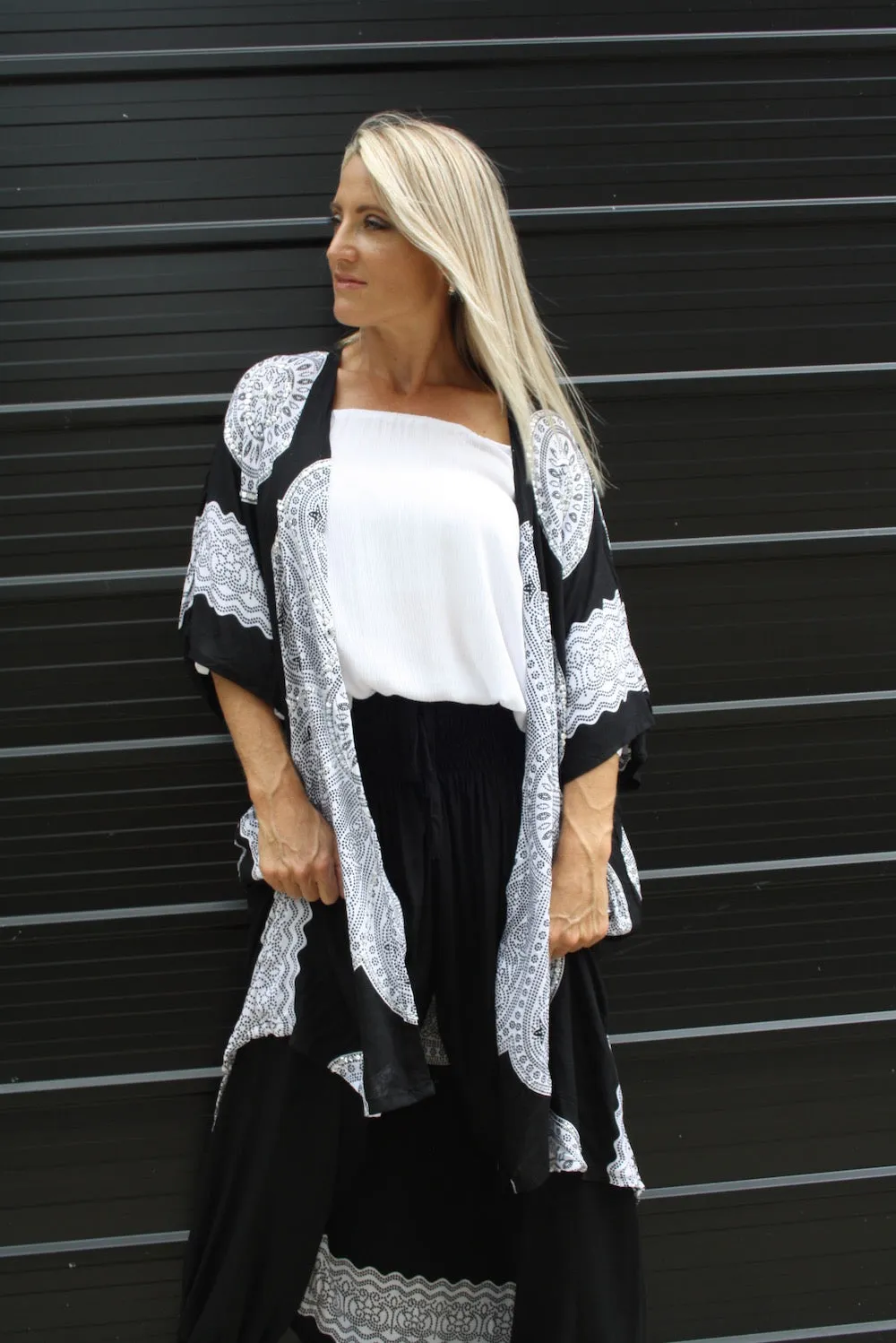 Black & White Bling Long Kimono