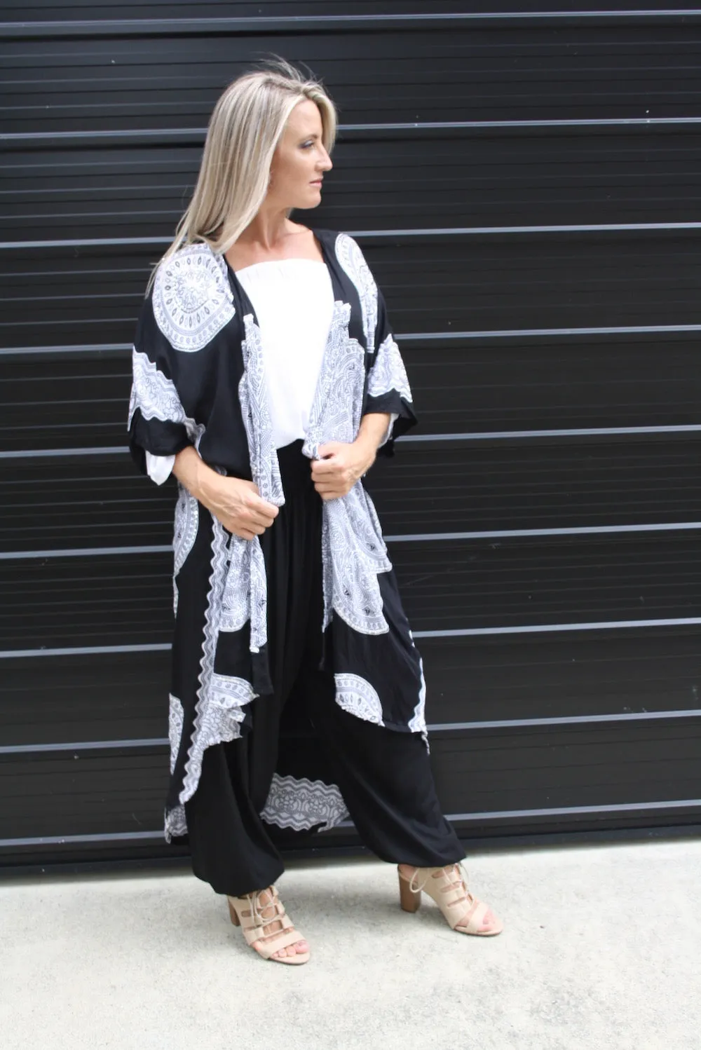 Black & White Bling Long Kimono