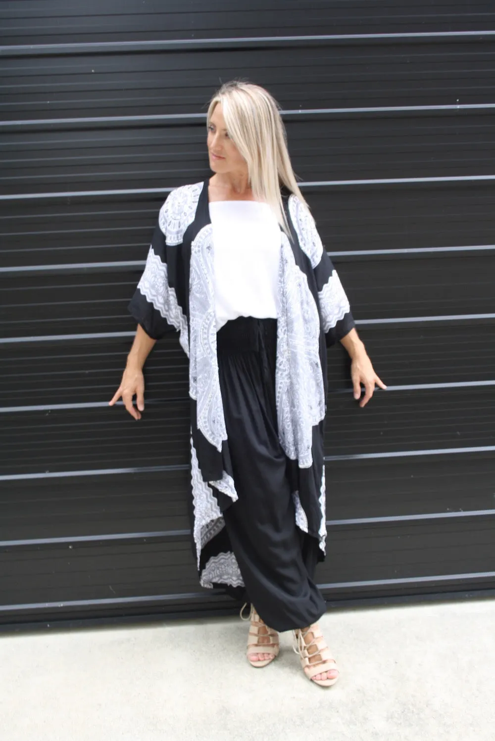 Black & White Bling Long Kimono