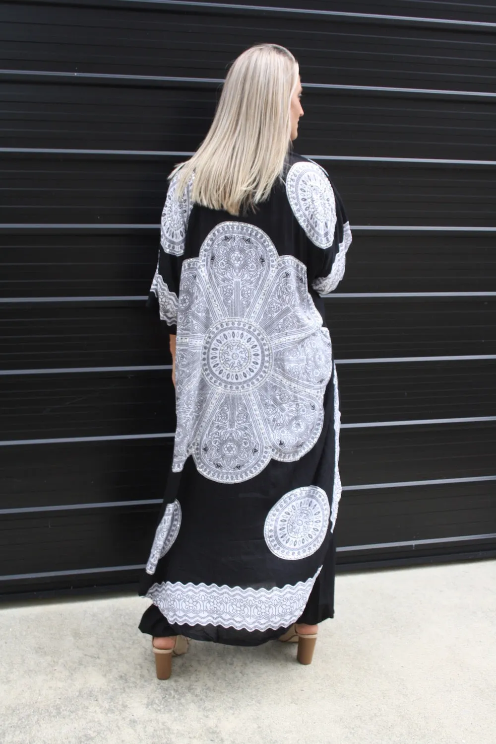 Black & White Bling Long Kimono