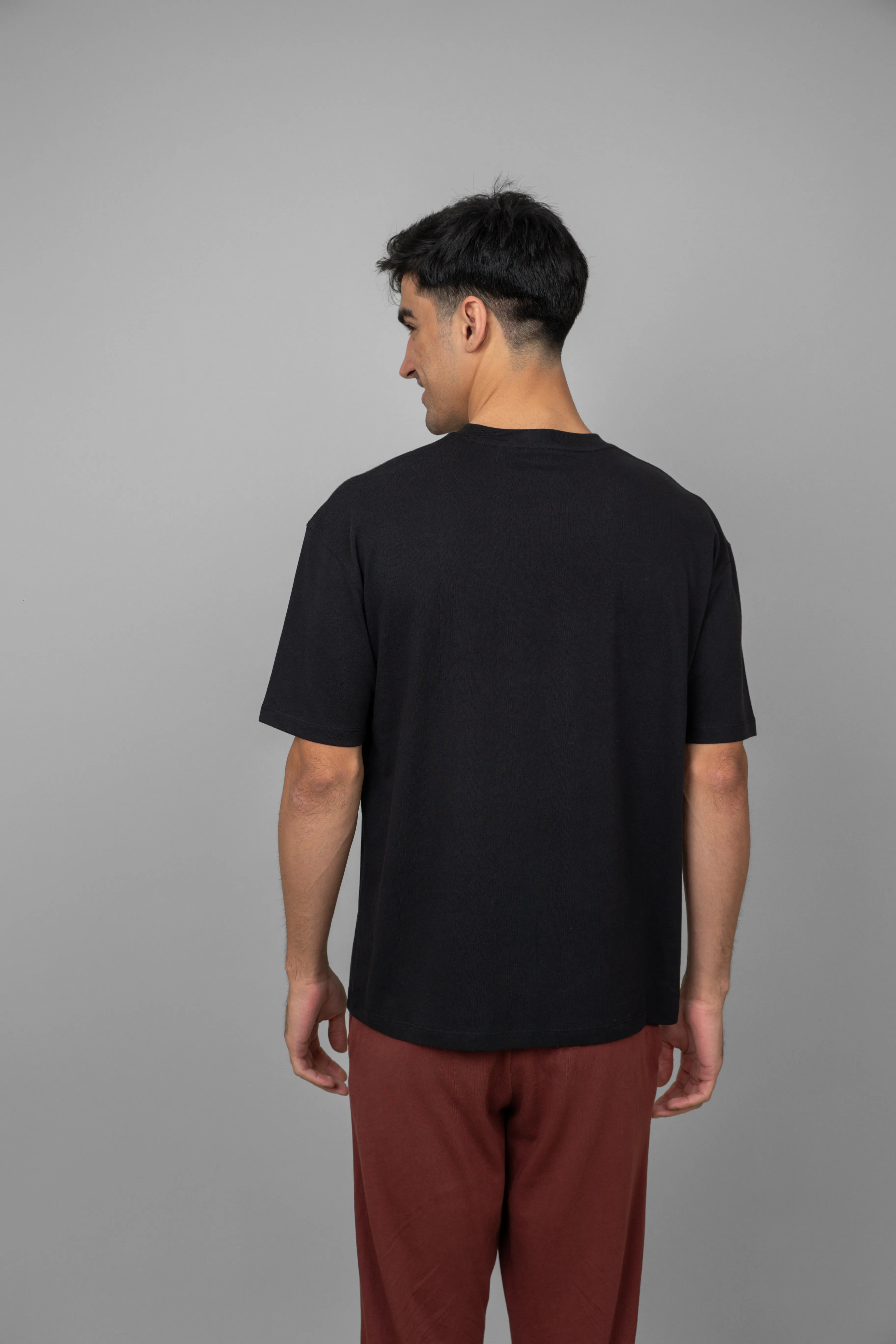 Black Men's Oversized Tee