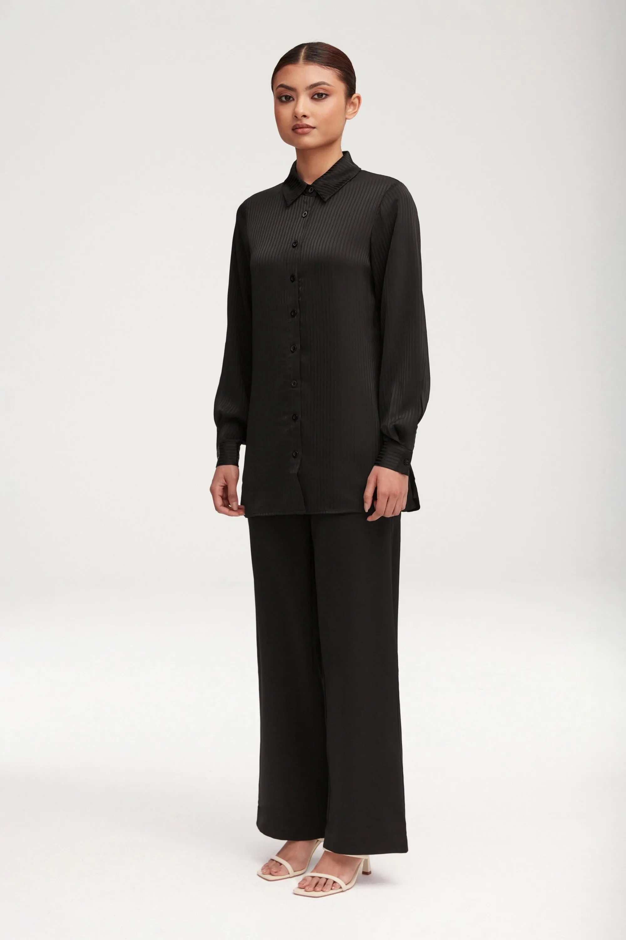 Essential Wide Leg Pants - Black