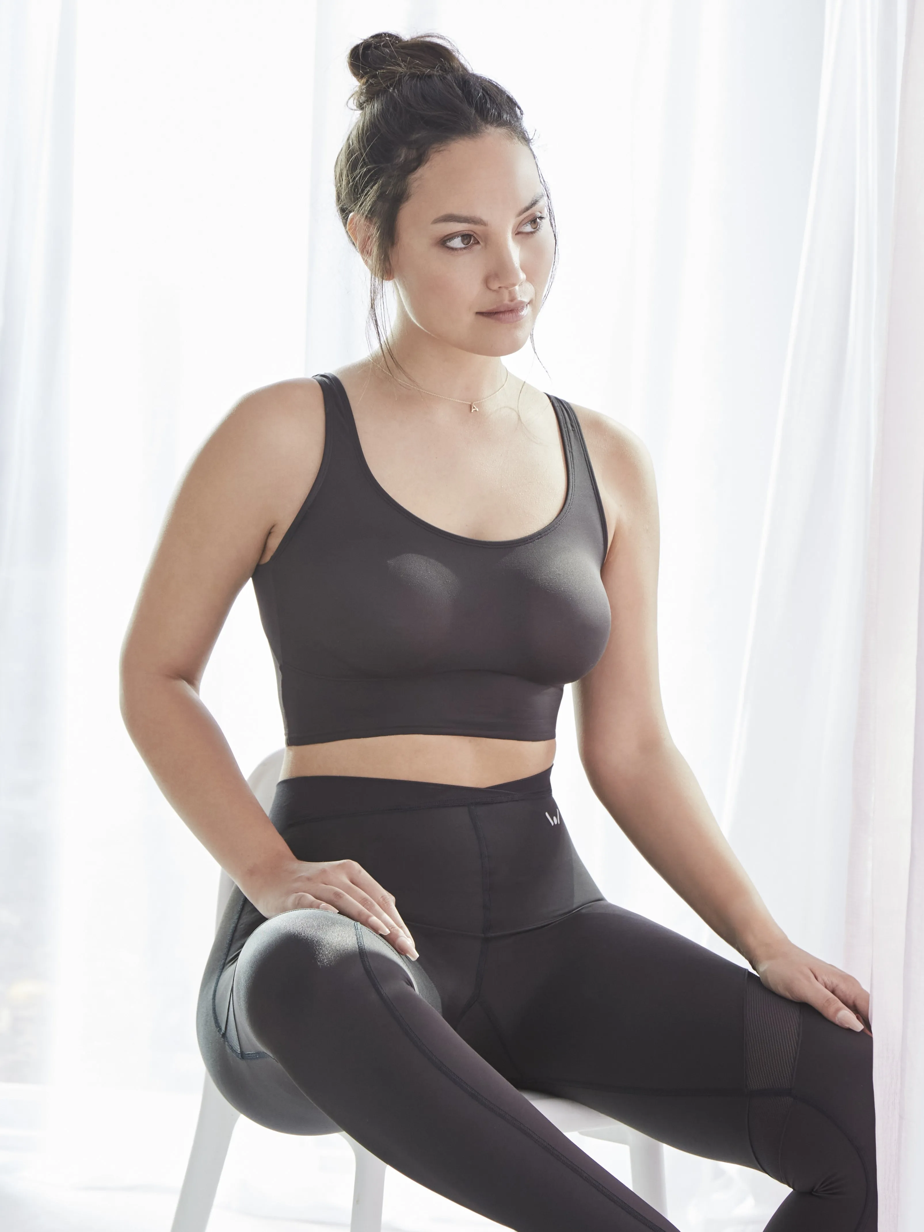 No "Side-Show" Shaping Lounge Bra