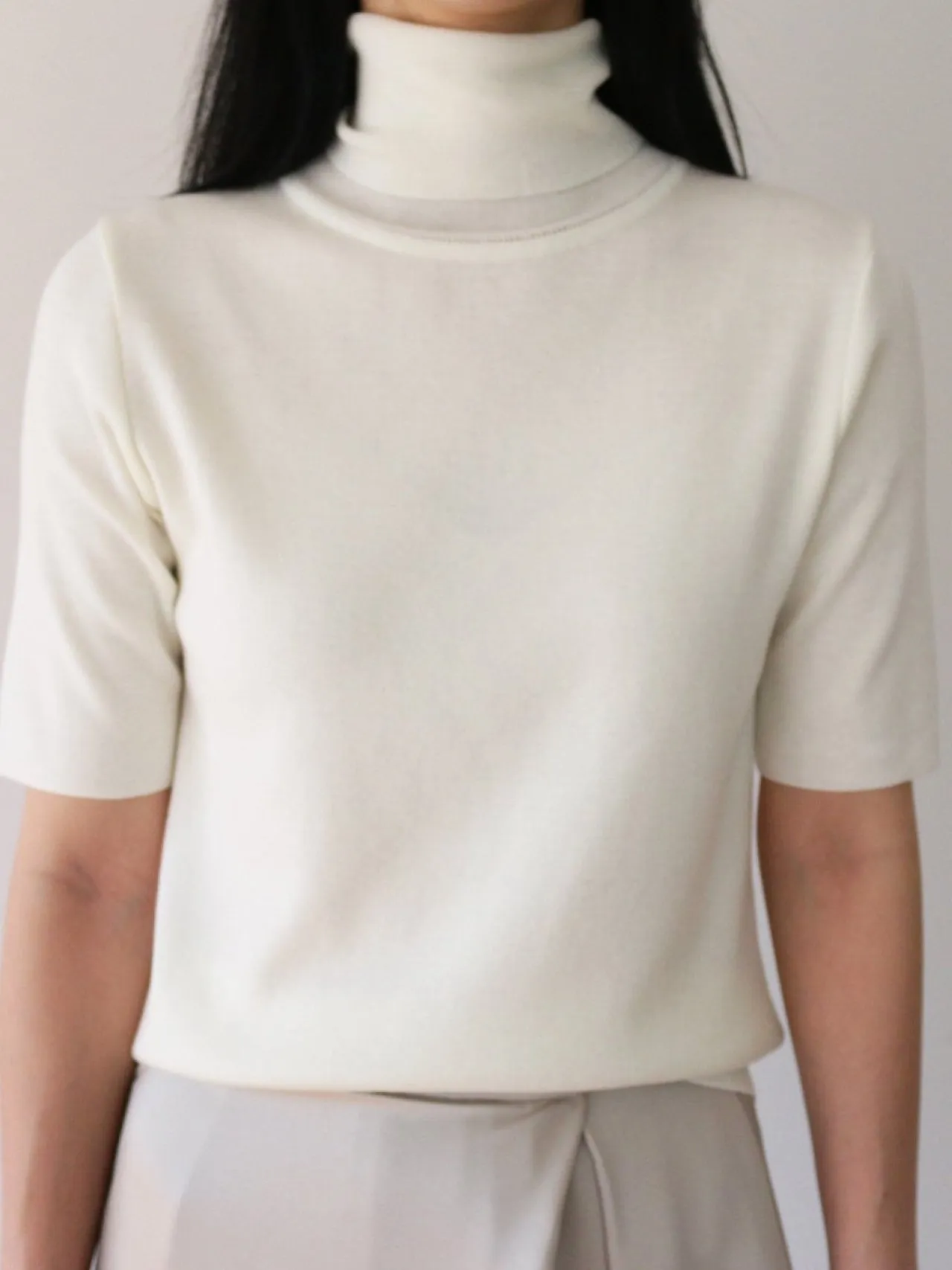 TURTLENECK HALF SLEEVE KNIT